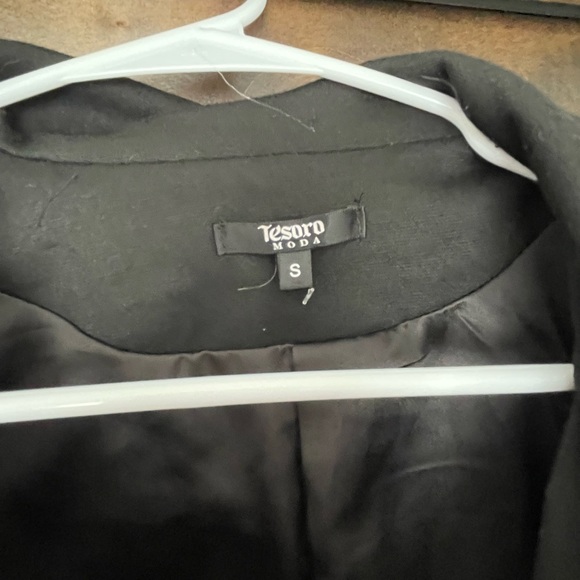 Tesoro Moda Black jacket - Picture 2 of 2